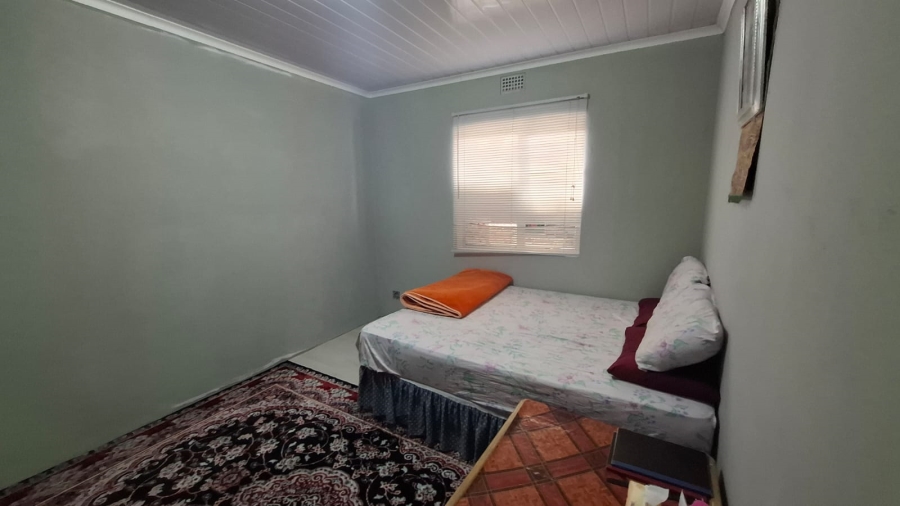 5 Bedroom Property for Sale in Westgate Western Cape